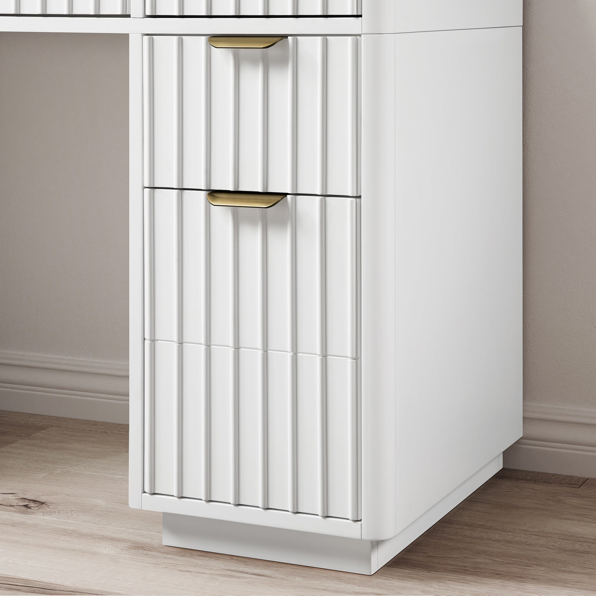 Cathy Make-Up Vanity Kit 51"